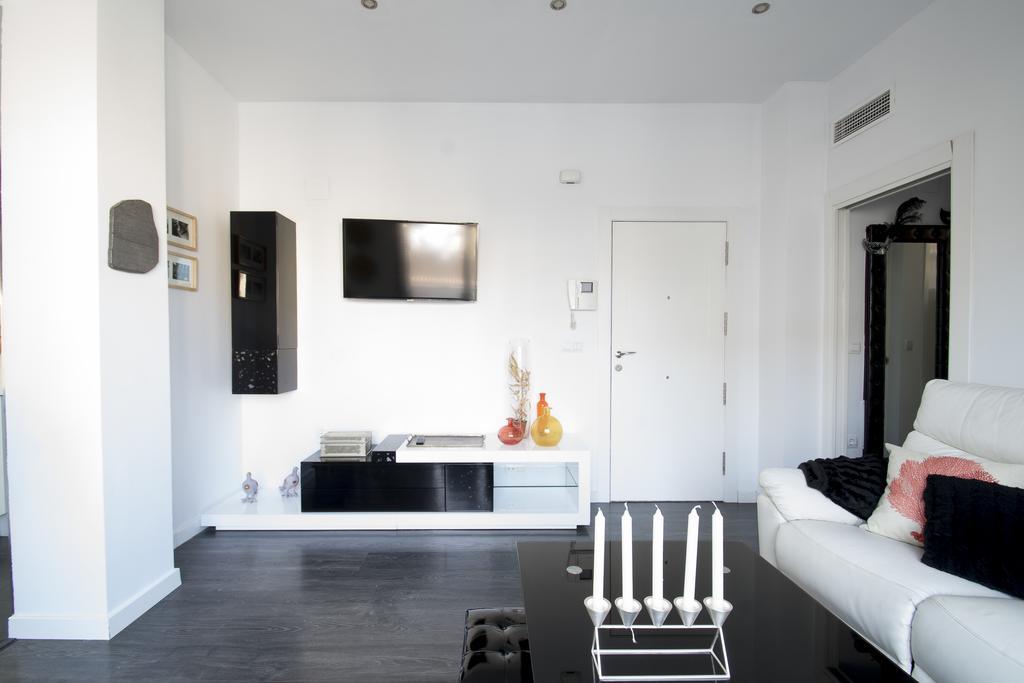 Apartamento Atico Real Suites グラナダ エクステリア 写真