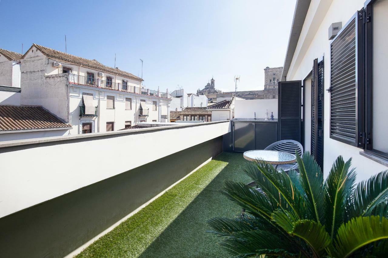 Apartamento Atico Real Suites グラナダ エクステリア 写真