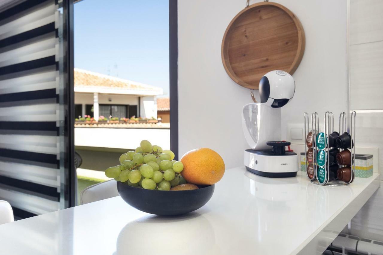Apartamento Atico Real Suites グラナダ エクステリア 写真