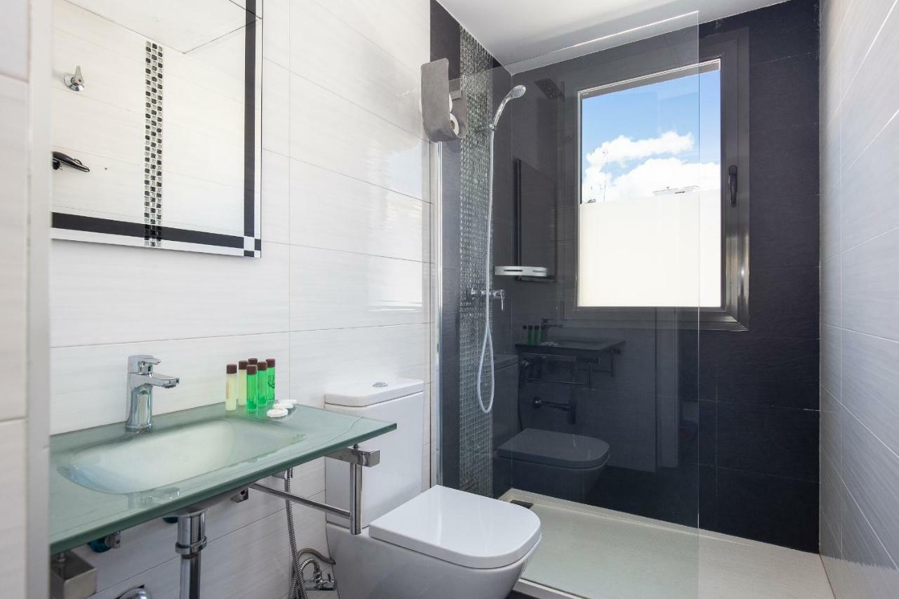 Apartamento Atico Real Suites グラナダ エクステリア 写真